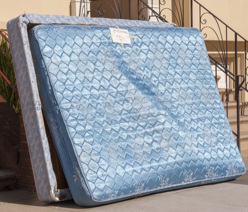 Box Spring Disposal in Sacramento, CA